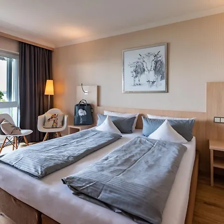Ammersee-hotel Отель Хершинг-ам-Аммерзе